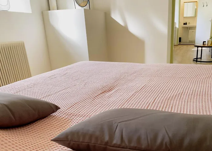 Modern 2 In Historic Abbey Appartement *